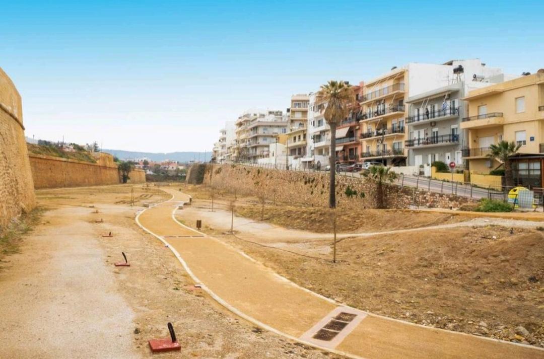 Lektron Apartment Chrissi Akti Chania Exterior foto